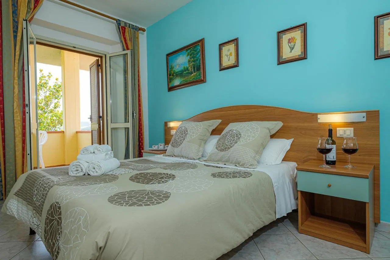 Agriturismo La Fata Γκροσέτο 0*,